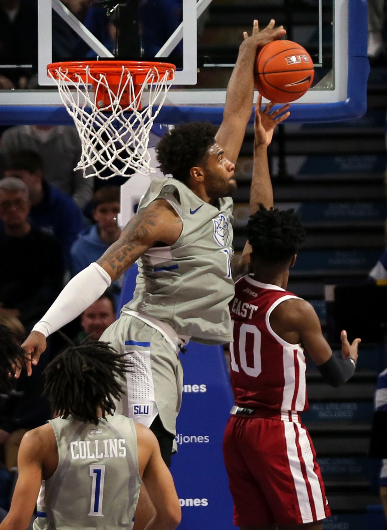 St. Louis University beats UMass 83-80 in overtime